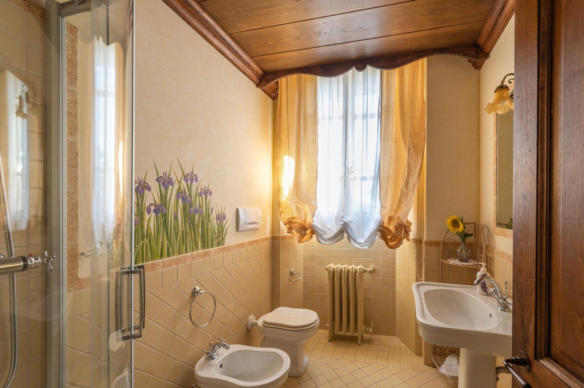 Bed and Breakfast Palazzo Del Poggiano Поджо-Берни Экстерьер фото
